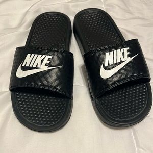 Nike slides